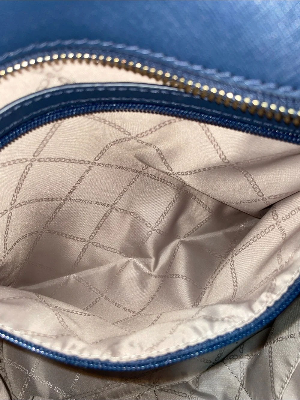 Michael Kors ‘Eva’ Small Zip Tote